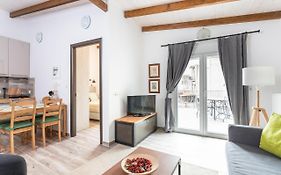 Modern City Center Loft